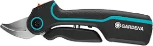 Gardena AssistCut: Akkubetriebene Gartenschere mit einem Schneid-Durchmesser von
