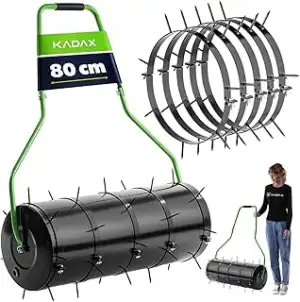 KADAX Rasenlüfter Walze 80 cm, Befüllbar mit Wasser oder Sand, Rasenwalze mit 6 