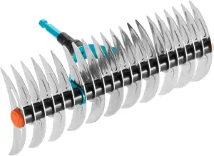 Gardena combisystem-Schneidrechen: Rechen zur Beseitigung von Moos und Rasenfilz